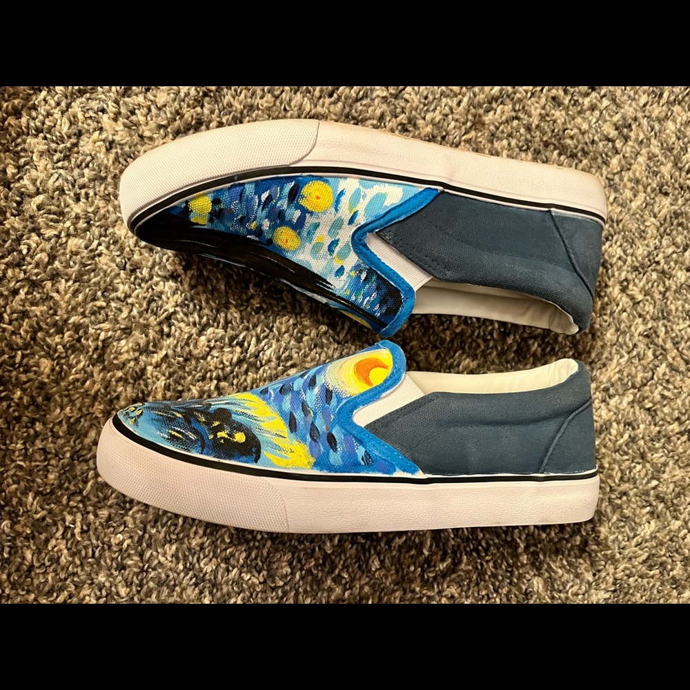Shoes - Picture 2 of 9